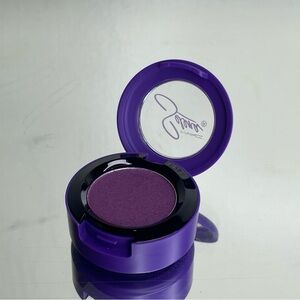 mac Selena eyeshadow